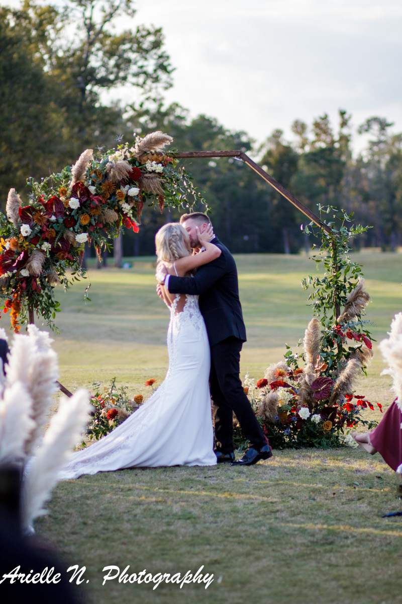 Wedding Officiants In New Orleans, Baton Rouge & Surrounding Areas - Magnolia Ceremonies