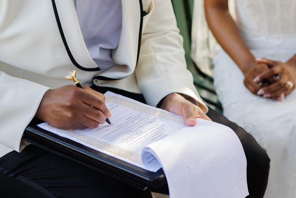 When Do You Sign Your Marriage License?